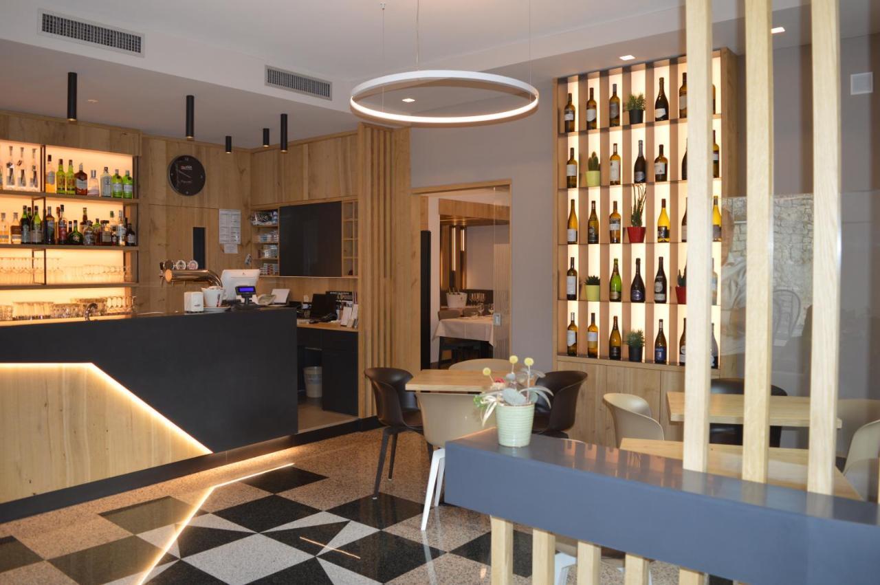 Albergo Ristorante Da Neni Mori Bagian luar foto