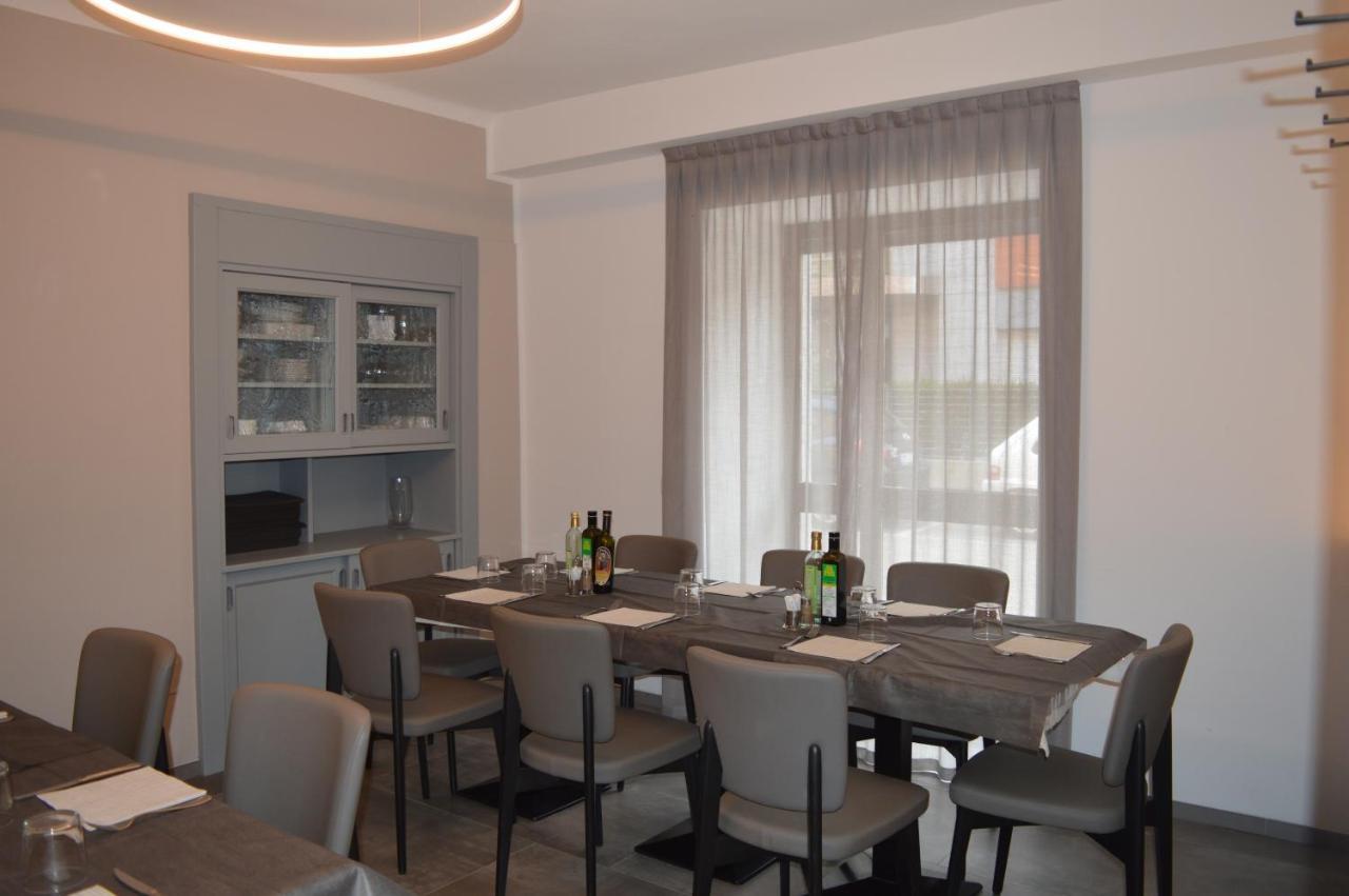 Albergo Ristorante Da Neni Mori Bagian luar foto