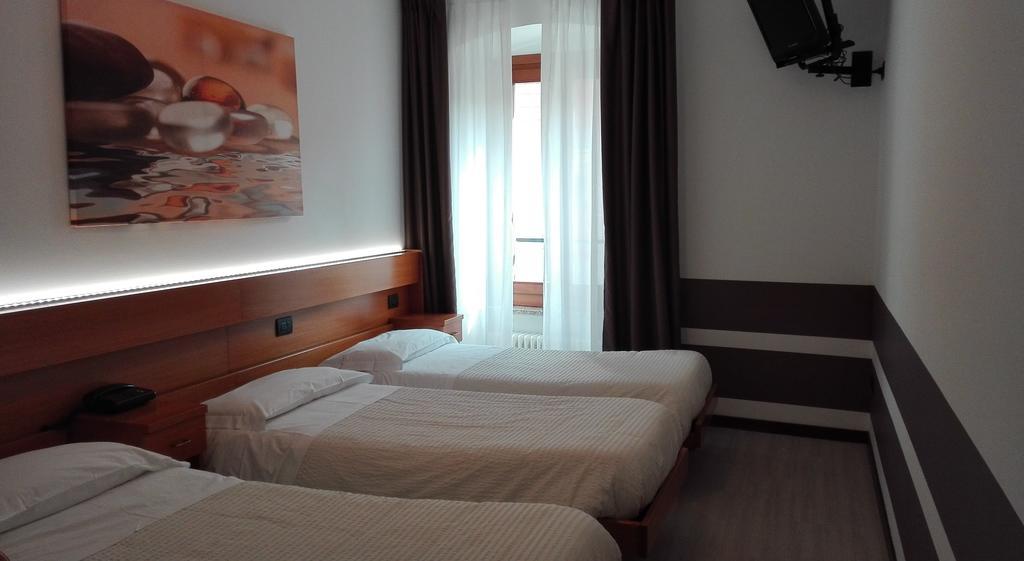 Albergo Ristorante Da Neni Mori Bagian luar foto