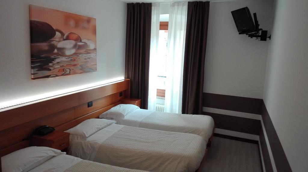 Albergo Ristorante Da Neni Mori Bagian luar foto
